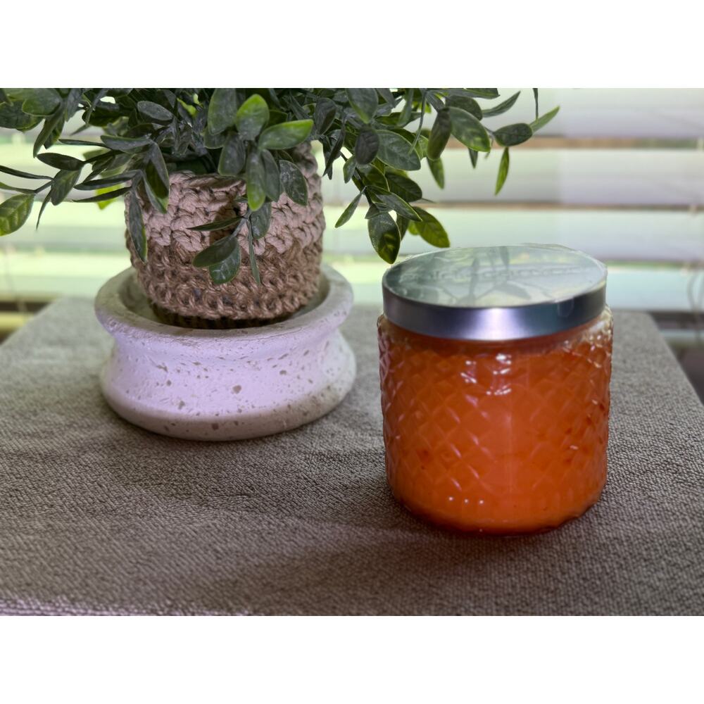 Gold Canyon Candles Med 16oz Peaches & Pumpkin Scented Candle Hard to Find - Picture 1 of 2